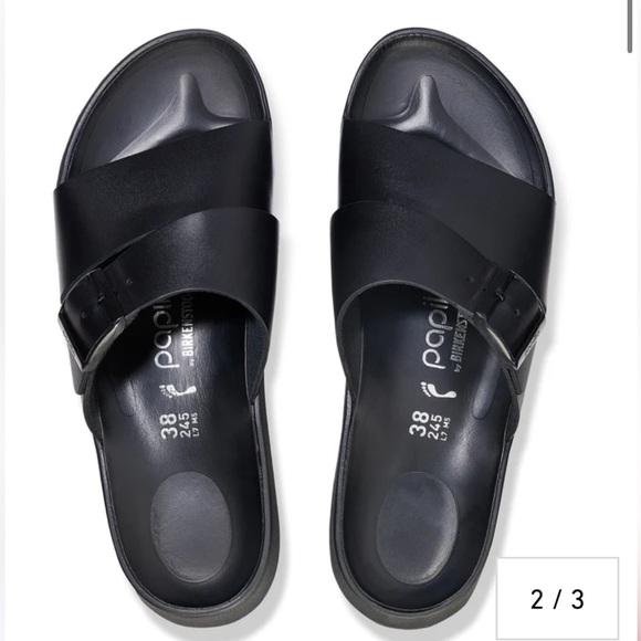 BIRKENSTOCK
Almina /women
Leather - Black size 41US 10-10.5 gently used - Picture 3 of 15